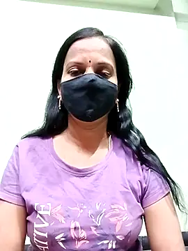 Snapshot of Rama-Telugu chatting on 02-18-25, 10:14 Rama-Telugu online show from 02-18-25, 10:14