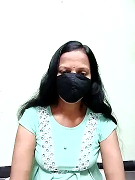 Snapshot of Rama-Telugu chatting on 10-08-25, 10:18 Rama-Telugu online show from 10-08-25, 10:18