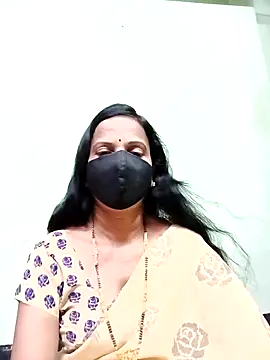 Snapshot of Rama-Telugu chatting on 10-31-25, 06:53 Rama-Telugu online show from 10-31-25, 06:53