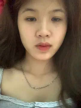 Snapshot of jenny5869 chatting on 09-12-25, 01:55 jenny5869 online show from 09-12-25, 01:55