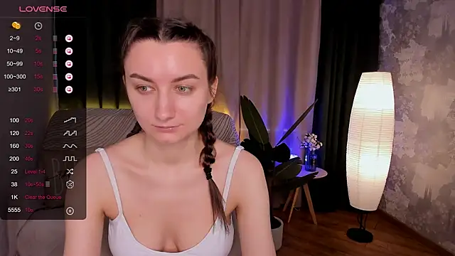 Snapshot of annacooleman chatting on 02-25-25, 08:58 annacooleman online show from 02-25-25, 08:58