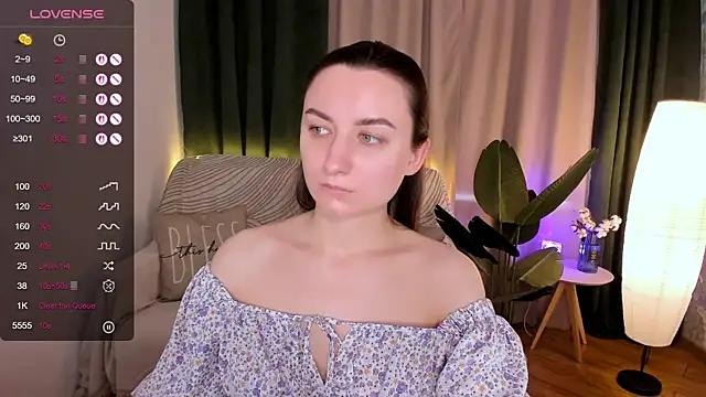 Snapshot of annacooleman chatting on 03-12-25, 08:30 annacooleman online show from 03-12-25, 08:30