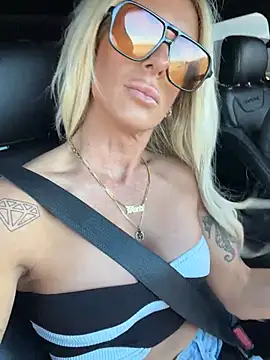 blondiluvsanal online show from 04-06-26, 10:54