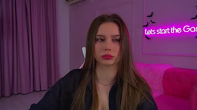 DianaVert online show from 10-24-25, 06:26