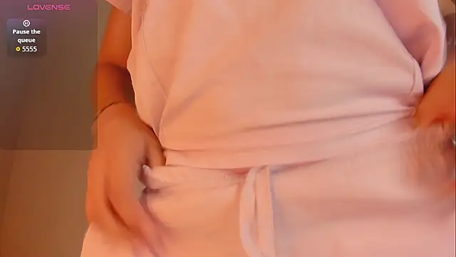 Snapshot of julieta_flower chatting on 10-02-25, 11:39 julieta flower online show from 10-02-25, 11:39