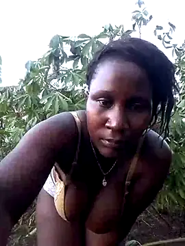 Snapshot of Sherry_she chatting on 10-21-25, 03:29 Sherry she online show from 10-21-25, 03:29