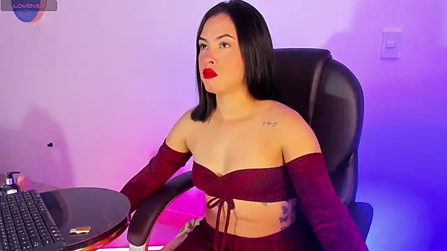 Maya Bluee online show from 01-20-25, 03:37