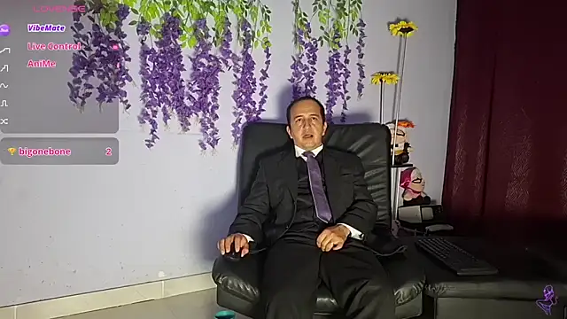 Snapshot of yazfore2 chatting on 07-01-26, 01:29 yazfore2 online show from 07-01-26, 01:29