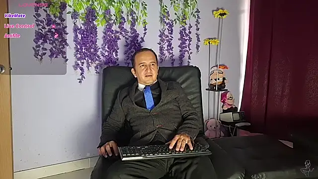 Snapshot of yazfore2 chatting on 07-01-26, 01:45 yazfore2 online show from 07-01-26, 01:45