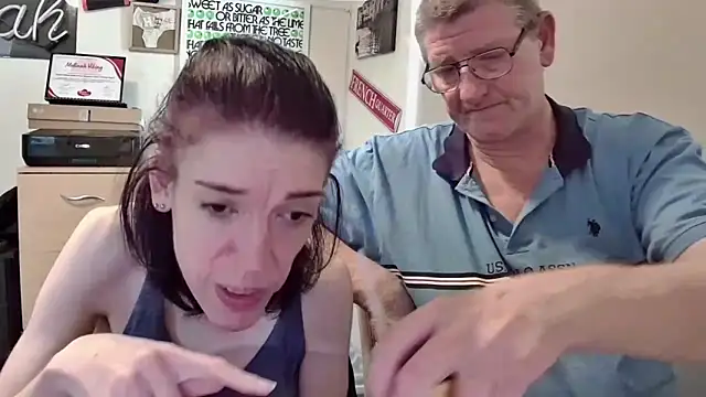 MelinahViking online show from 11-30-25, 02:37