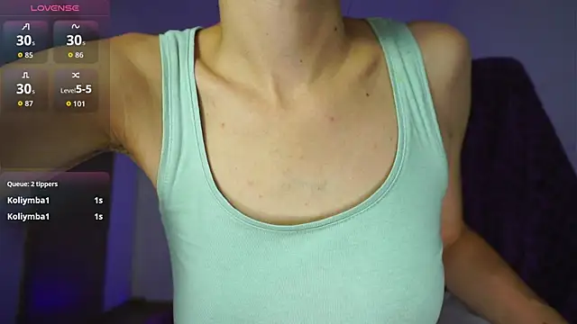 Snapshot of Miss__Bia chatting on 09-13-25, 11:04 Miss Bia online show from 09-13-25, 11:04