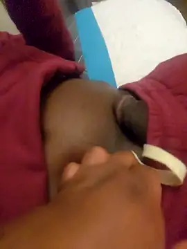 Snapshot of Cameltoekilla chatting on 01-05-25, 04:25 Cameltoekilla online show from 01-05-25, 04:25