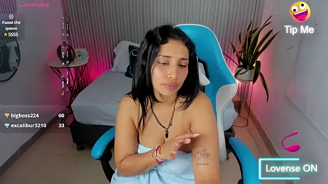 venuz lee online show from 02-14-25, 01:13