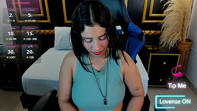 venuz lee online show from 03-01-25, 01:07