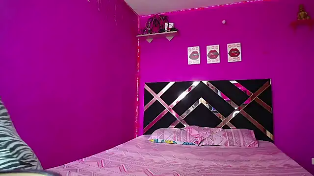 Zaratattoox online show from 02-06-25, 08:13