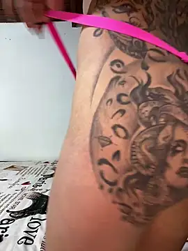 Zaratattoox online show from 02-13-26, 07:37