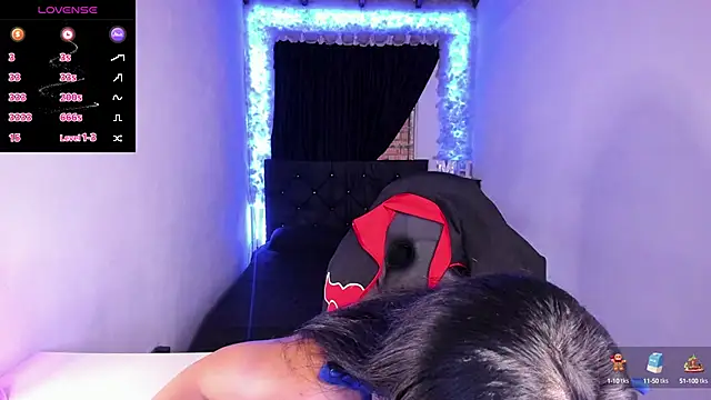 Snapshot of Mariana_Hasper_ chatting on 12-10-24, 01:00 Mariana Hasper online show from 12-10-24, 01:00