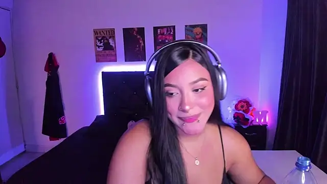 Snapshot of Mariana_Hasper_ chatting on 09-13-25, 01:49 Mariana Hasper online show from 09-13-25, 01:49