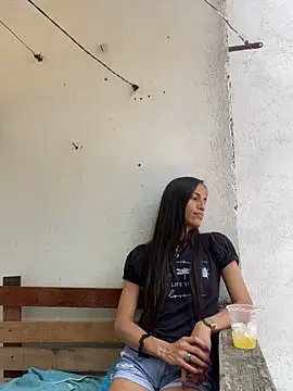 Snapshot of AlexaWarner chatting on 02-28-26, 06:09 AlexaWarner online show from 02-28-26, 06:09