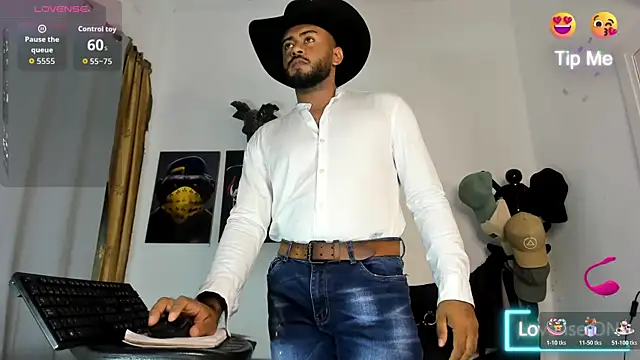 Snapshot of Hardboy_latin chatting on 04-02-26, 03:04 Hardboy latin online show from 04-02-26, 03:04