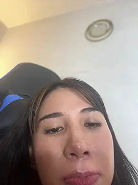 AlessiaVix online show from 03-19-25, 09:16