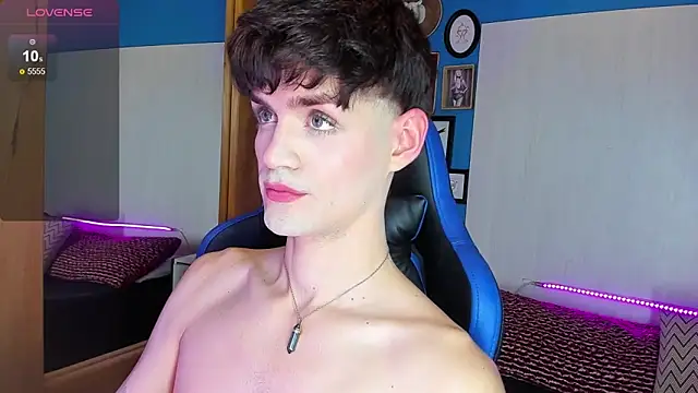 VladHellsing4 online show from 02-21-25, 02:48