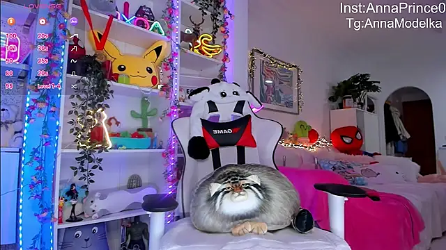 Anna Prince online show from 03-22-25, 06:33