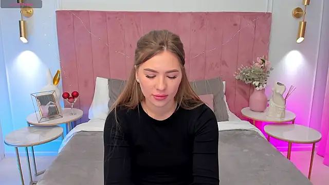 MilaVoxx online show from 03-20-26, 05:56