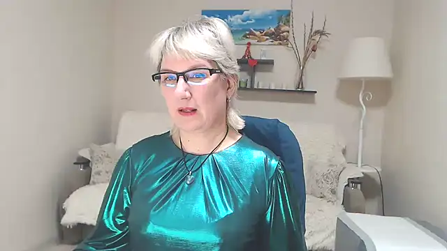 FleurMays online show from 02-19-25, 12:44