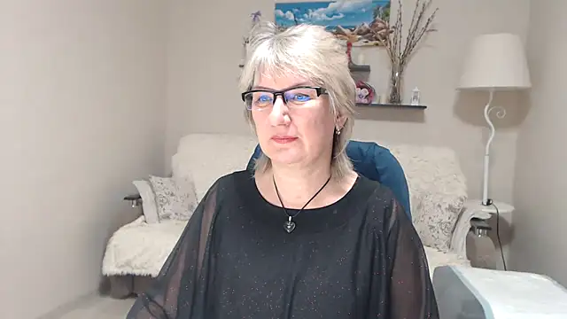 FleurMays online show from 02-12-26, 03:56