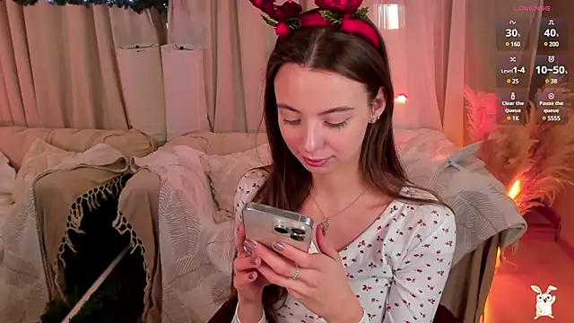 Goldy Grace  online show from 12-27-24, 06:46