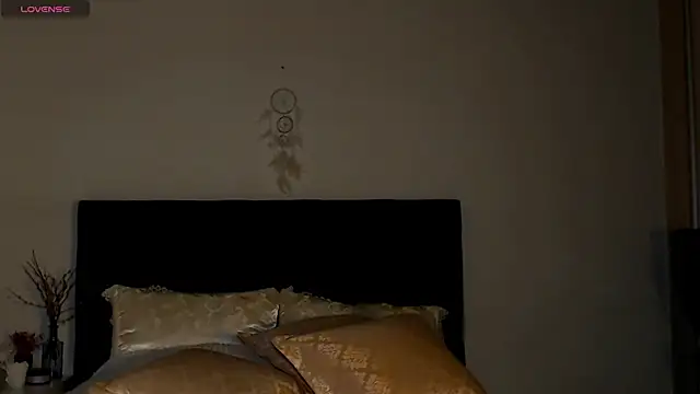 Snapshot of Goddess_Squirt_ chatting on 03-05-25, 12:49 Goddess Squirt online show from 03-05-25, 12:49