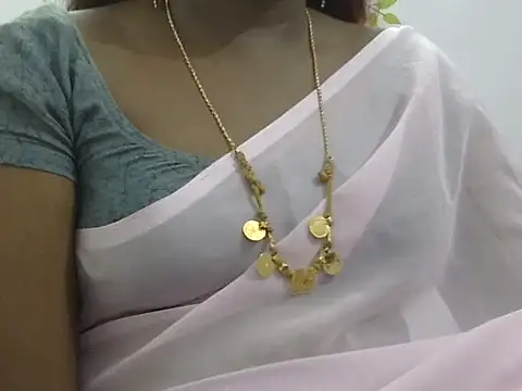 Hot akshara online show from 09-16-25, 05:14