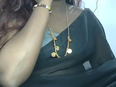 Hot akshara online show from 09-27-25, 02:33