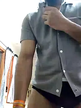 Snapshot of ADVAIT94 chatting on 01-05-25, 11:26 ADVAIT94 online show from 01-05-25, 11:26