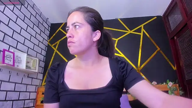 kathina giraldo online show from 12-18-24, 12:51