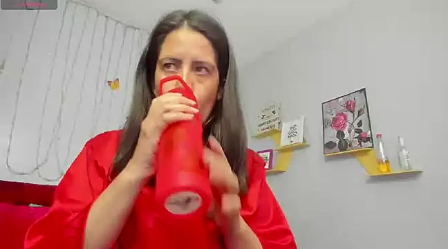 kathina giraldo online show from 02-01-25, 03:39