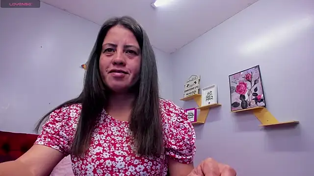 kathina giraldo online show from 09-16-25, 01:23