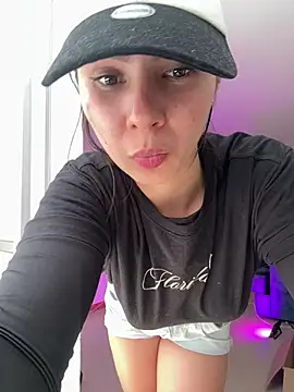 SofiaG  online show from 02-04-25, 05:12