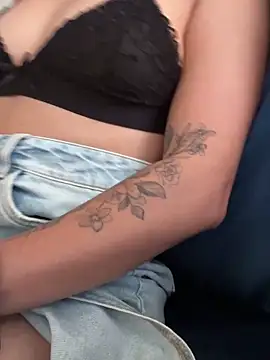 SofiaG  online show from 02-06-25, 05:19