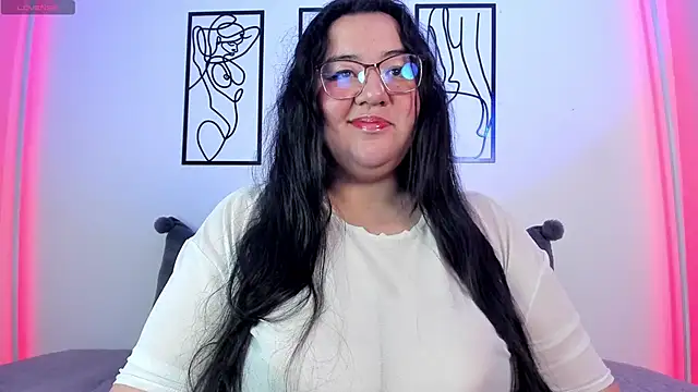 RubyPirsso18 online show from 03-01-25, 07:15