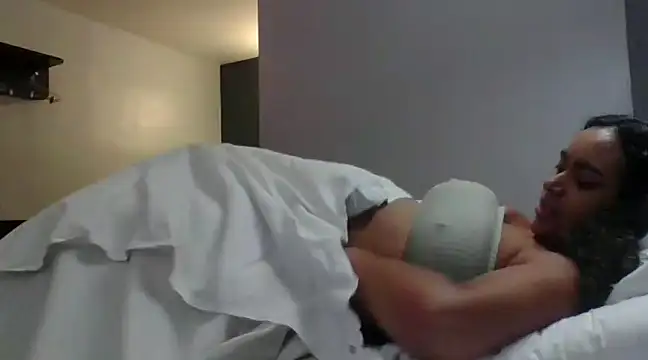 cinnaminnie online show from 01-03-25, 05:31