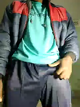 Hunter boy9 online show from 01-08-25, 04:33