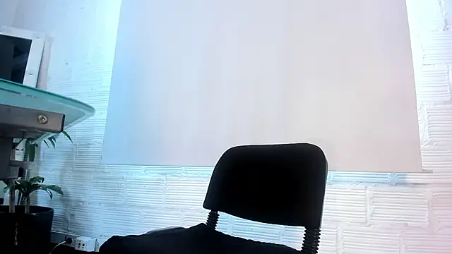 Snapshot of Eva_lenox chatting on 02-27-25, 03:59 Eva lenox online show from 02-27-25, 03:59