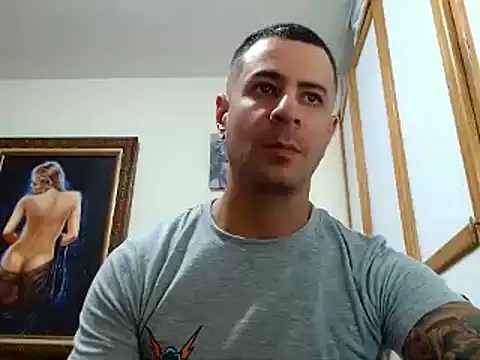 Snapshot of nicolay_74 chatting on 12-02-24, 07:27 nicolay 74 online show from 12-02-24, 07:27