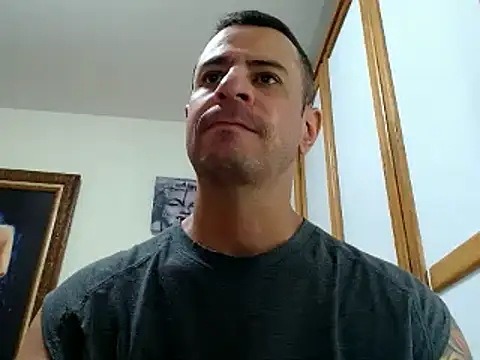 Snapshot of nicolay_74 chatting on 02-14-25, 04:09 nicolay 74 online show from 02-14-25, 04:09