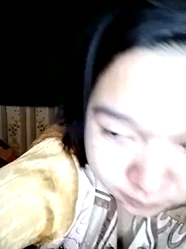 Snapshot of Thomgdee chatting on 02-15-25, 02:58 Thomgdee online show from 02-15-25, 02:58