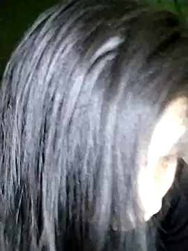 Snapshot of Thomgdee chatting on 02-16-25, 08:10 Thomgdee online show from 02-16-25, 08:10