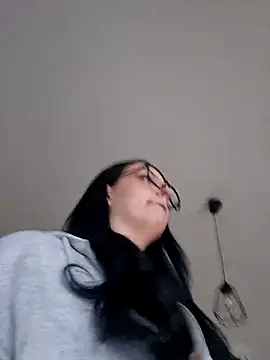 Jujuicy 97 online show from 03-30-26, 02:29