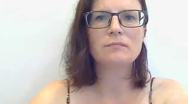 CrimsonMistress online show from 01-06-25, 04:47